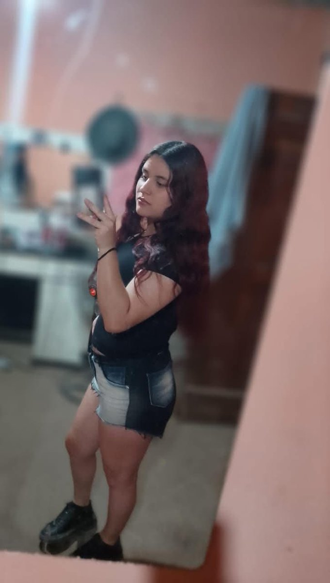 mauroszeta's tweet image. 🚨 OTRO FEMICIDIO; AHORA EN CHACO
- En Avía Terai hallaron asesinada en un pozo a Gabriela Barrios.
- No había rastros de ella desde el domingo.
- Hay cinco detenidos