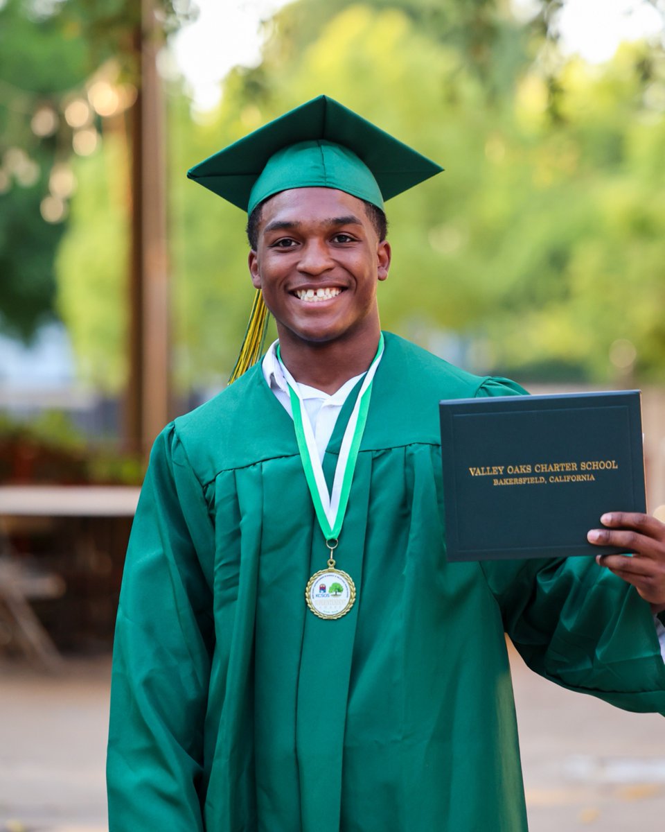 This fall, Valley Oaks Charter School is celebrating 25 years of reimagining education in Kern County! 
Read how Valley Oaks’ story began and how it continues to thrive 25 years later in our latest EdConnect: bit.ly/47ojNC8