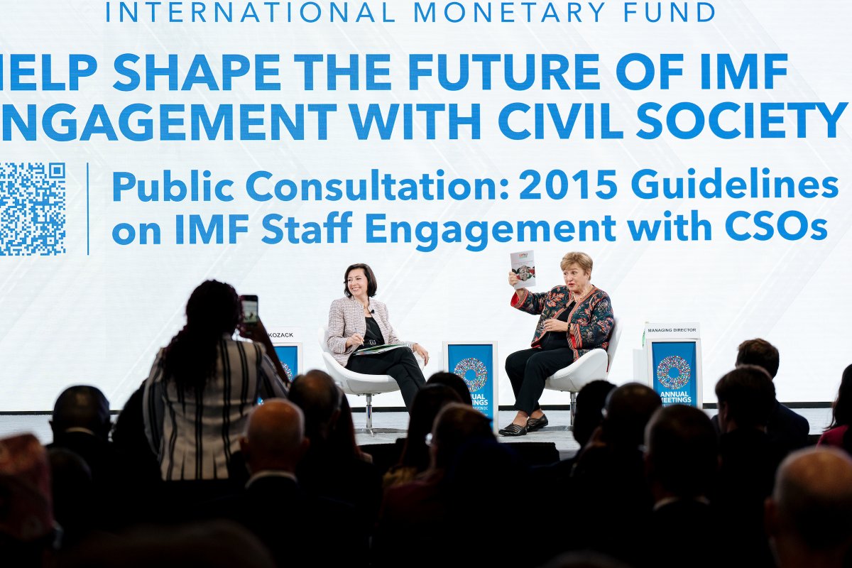KGeorgieva's tweet image. The voices of civil society help the IMF stay connected to what matters most. I truly value our thoughtful exchanges at #IMFMeetings —and now invite you to shape our future engagement.
Share your views in our public consultation. imf.org/en/About/Partn…