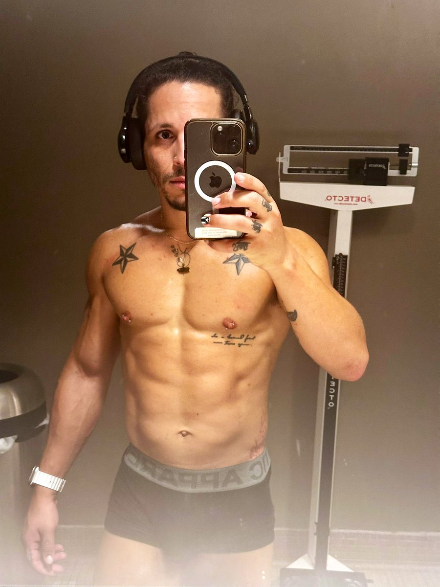 omg_mann's tweet photo. A work in progress, but body still tea 🫖 https://t.co/gCV246rHlm