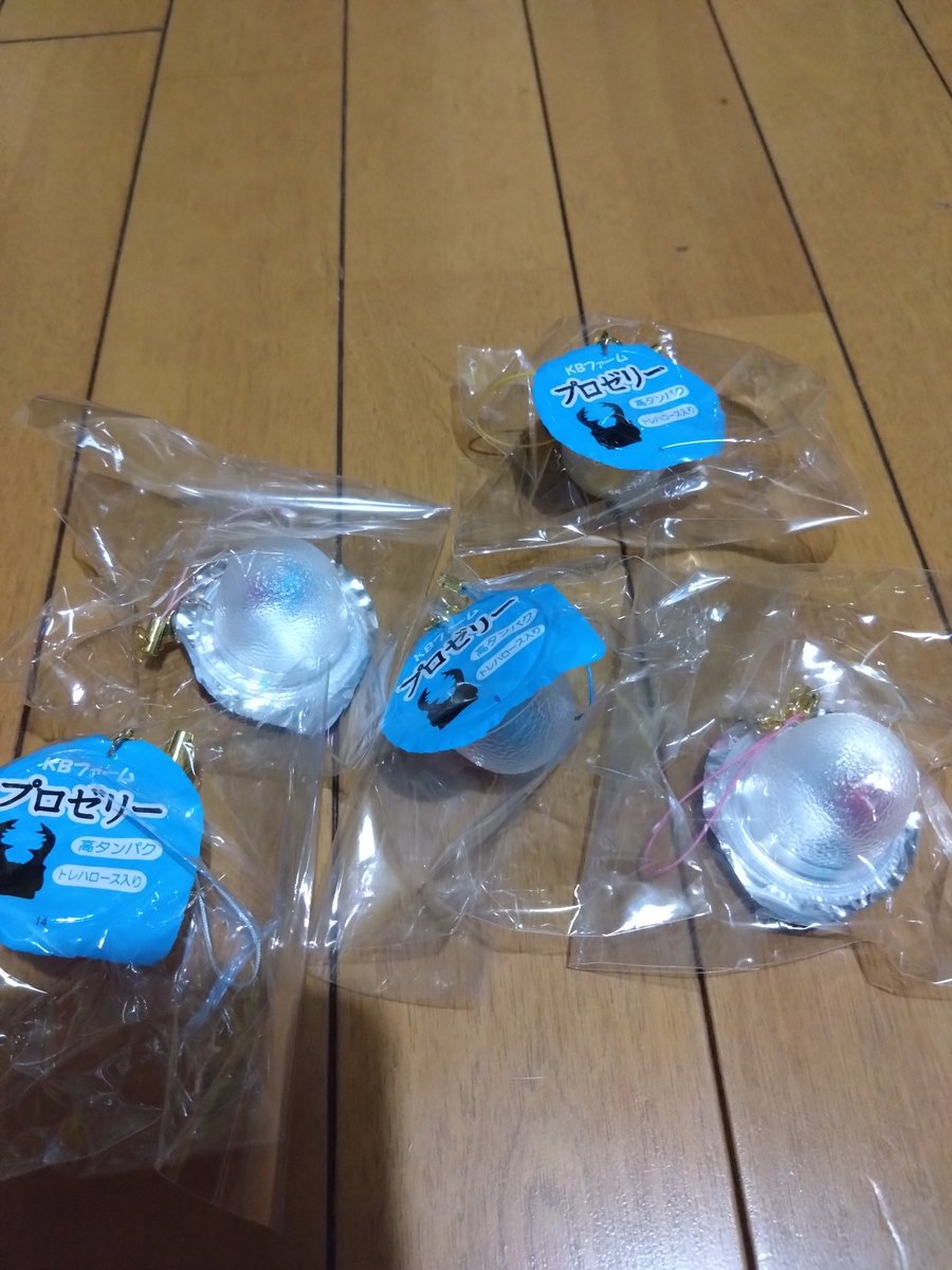 酔いどれ(関東奈良輪収会所) (@narawakawanishi) on Twitter photo 11月3日のSBに出品する用品です。
画像2枚目は2000円以下です。習クワオリジナルトートバッグブラックとヒノキの灰皿。
画像3枚目は8000円以下です。ゆのあんさんのホリホリくん新品とパプキン〜ヘラクレスまで計測出来る200mmのデジタルノギスになります。 11月3日のSBに出品する用品です。
画像2枚目は2000円以下です。習クワオリジナルトートバッグブラックとヒノキの灰皿。
画像3枚目は8000円以下です。ゆのあんさんのホリホリくん新品とパプキン〜ヘラクレスまで計測出来る200mmのデジタルノギスになります。
