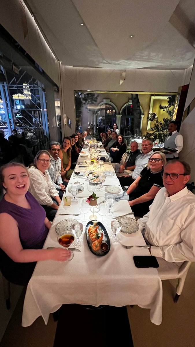 BarefootVR's tweet photo. We had an incredible night connecting with clients over dinner at VRMA International—great conversations and shared laughs in the heart of Vegas! Building relationships is what drives us at Barefoot Technologies. What’s your top networking tip? #VRMA2025 #VacationRentalTech https://t.co/ZiYibceK1e