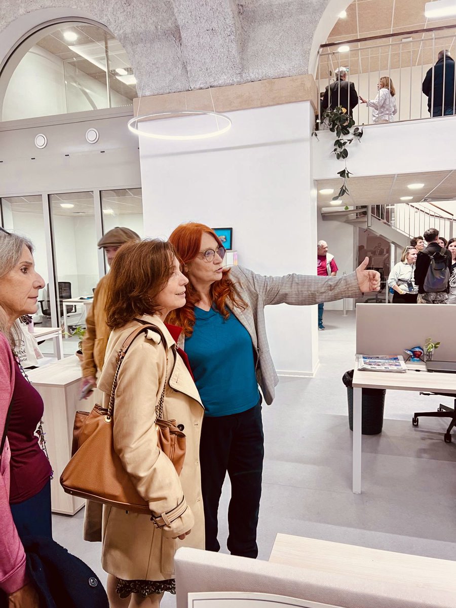 Présente à l’inauguration des nouveaux bureaux de La Marseillaise, dans la mythique et ancienne salle des Rotatives.
Une bonne nouvelle pour la presse locale et le pluralisme ! <a href="/lamarsweb/">La Marseillaise</a>