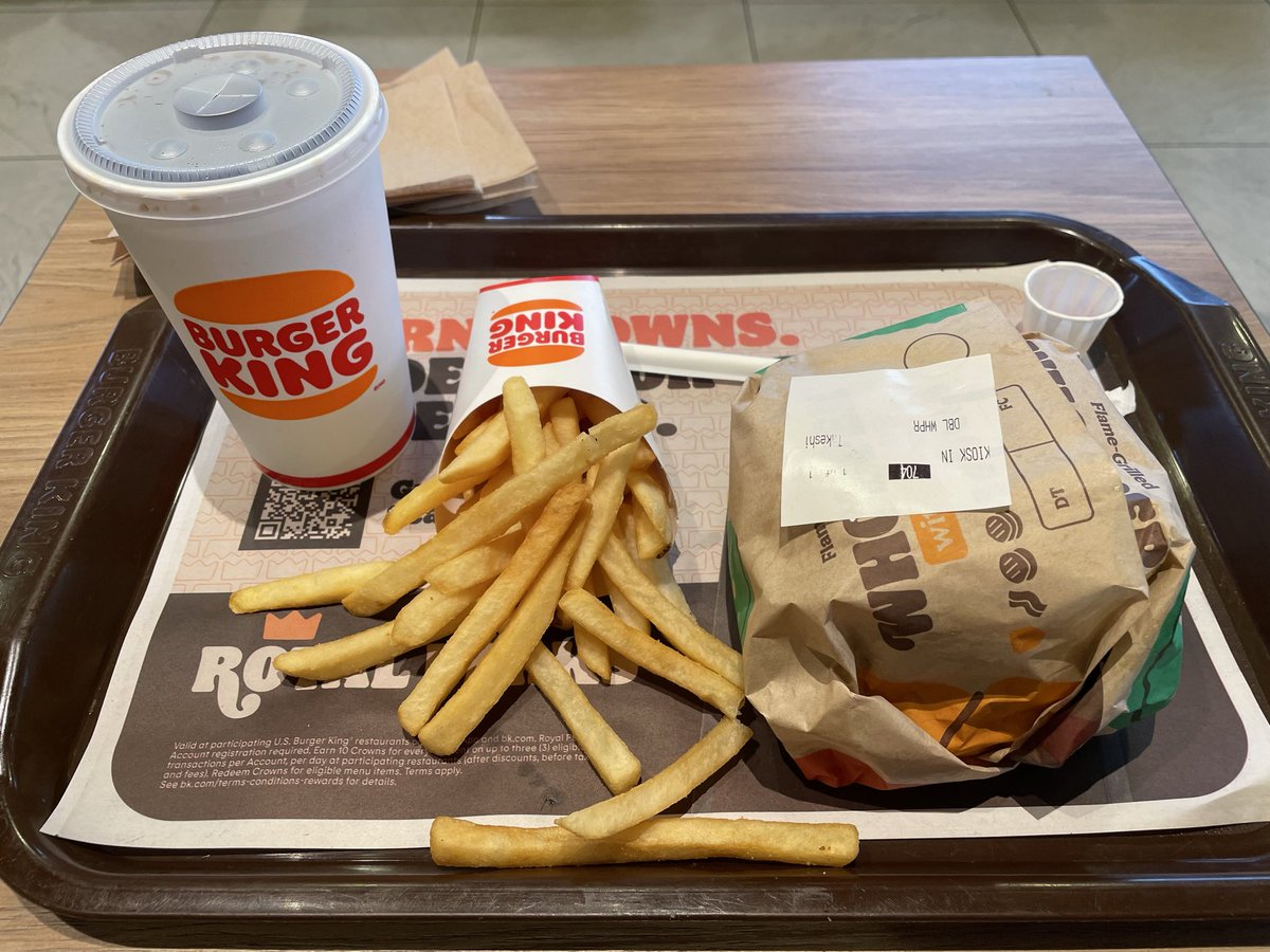 今日のポテトすごく美味しかった

シェフ呼びたくなるくらい