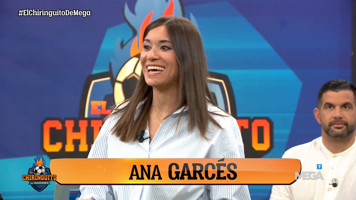 🙌 ¡QUEREMOS SABER QUÉ OPINAS! 🙌

📧 Envíanos tus mensajes al hashtag que esté en pantalla y <a href="/anagarcees/">Ana Garcés</a> los leerá en directo.