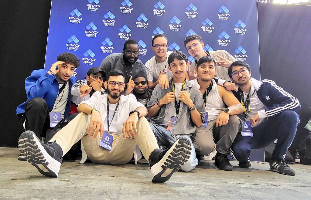 Dizio (@diziotech) on Twitter photo EVO 2025,
C'est en écrivant ma légende que j'en ai rencontré d'autres EVO 2025,
C'est en écrivant ma légende que j'en ai rencontré d'autres