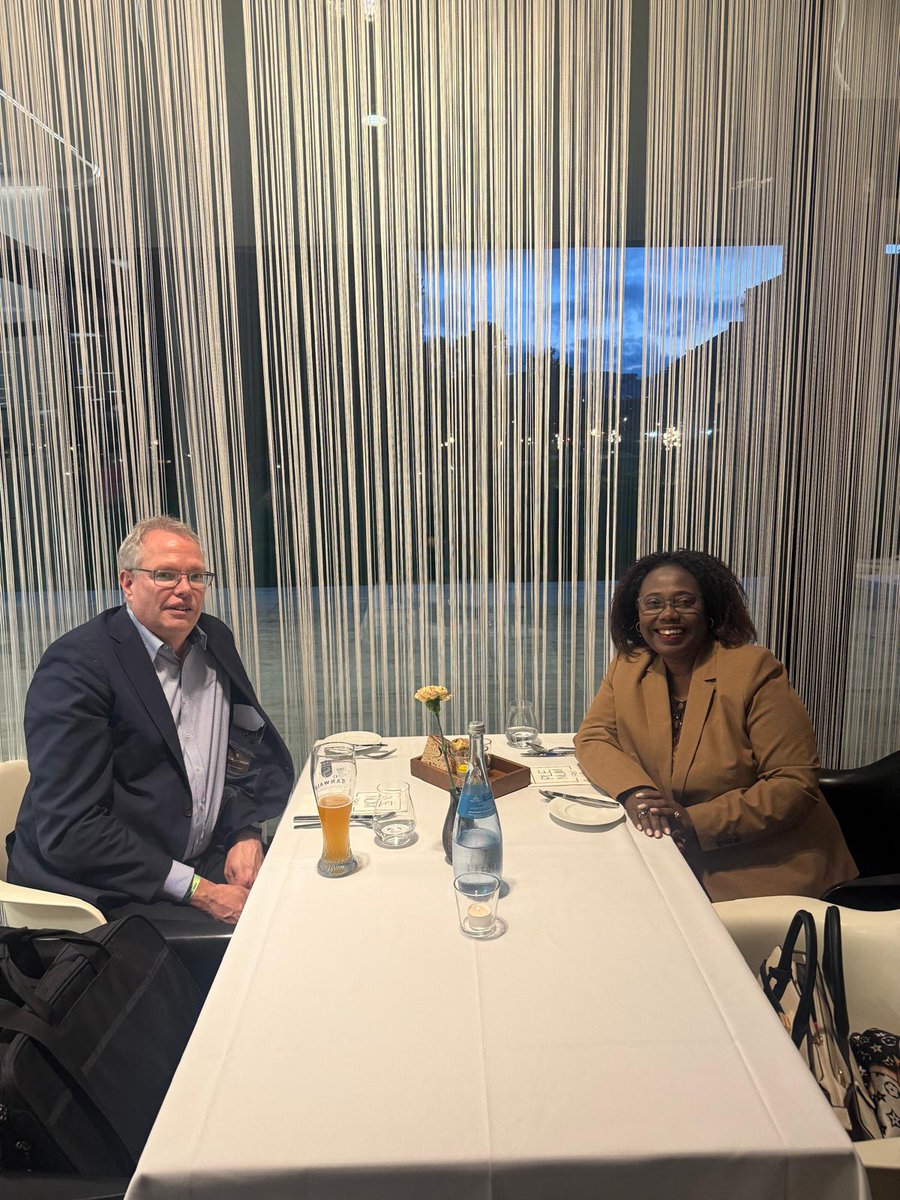 Ambassade du Burundi à Berlin (@burundiaberlin) on Twitter photo Ce 7/10,SE <a href="/BurundiaBerlin/">Ambassade du Burundi à Berlin</a>,a rencontré Dr. Albert Schutte, Député CDU de l’Etat de Baden-Württemberg,responsable de la commission en charge des Relations internationales,pour échanger sur les relations d’amitié et de coopération entre le #Burundi et Baden-Württemberg.<a href="/GeneralNeva/">SE Evariste Ndayishimiye</a> Ce 7/10,SE <a href="/BurundiaBerlin/">Ambassade du Burundi à Berlin</a>,a rencontré Dr. Albert Schutte, Député CDU de l’Etat de Baden-Württemberg,responsable de la commission en charge des Relations internationales,pour échanger sur les relations d’amitié et de coopération entre le #Burundi et Baden-Württemberg.<a href="/GeneralNeva/">SE Evariste Ndayishimiye</a>