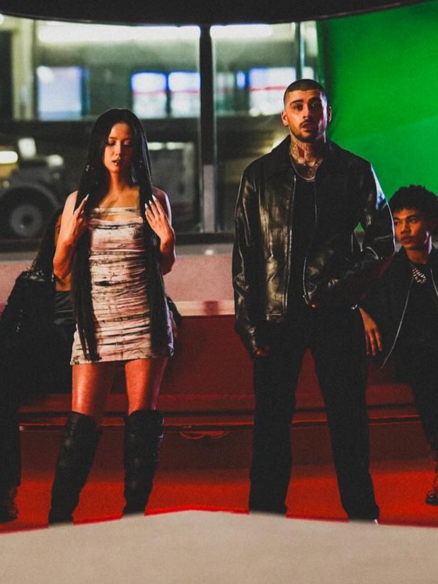 jisoospic's tweet image. JISOO WITH ZAYN OH MY GOD