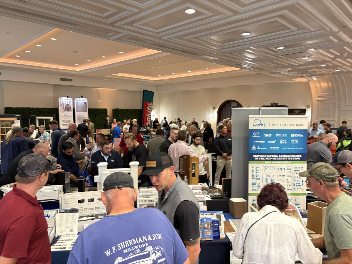 Great to join TJ Shaheen and the Builders General team at their 41st Annual Trade Show last week, where over 60 vendors participated. Amazing turnout!
