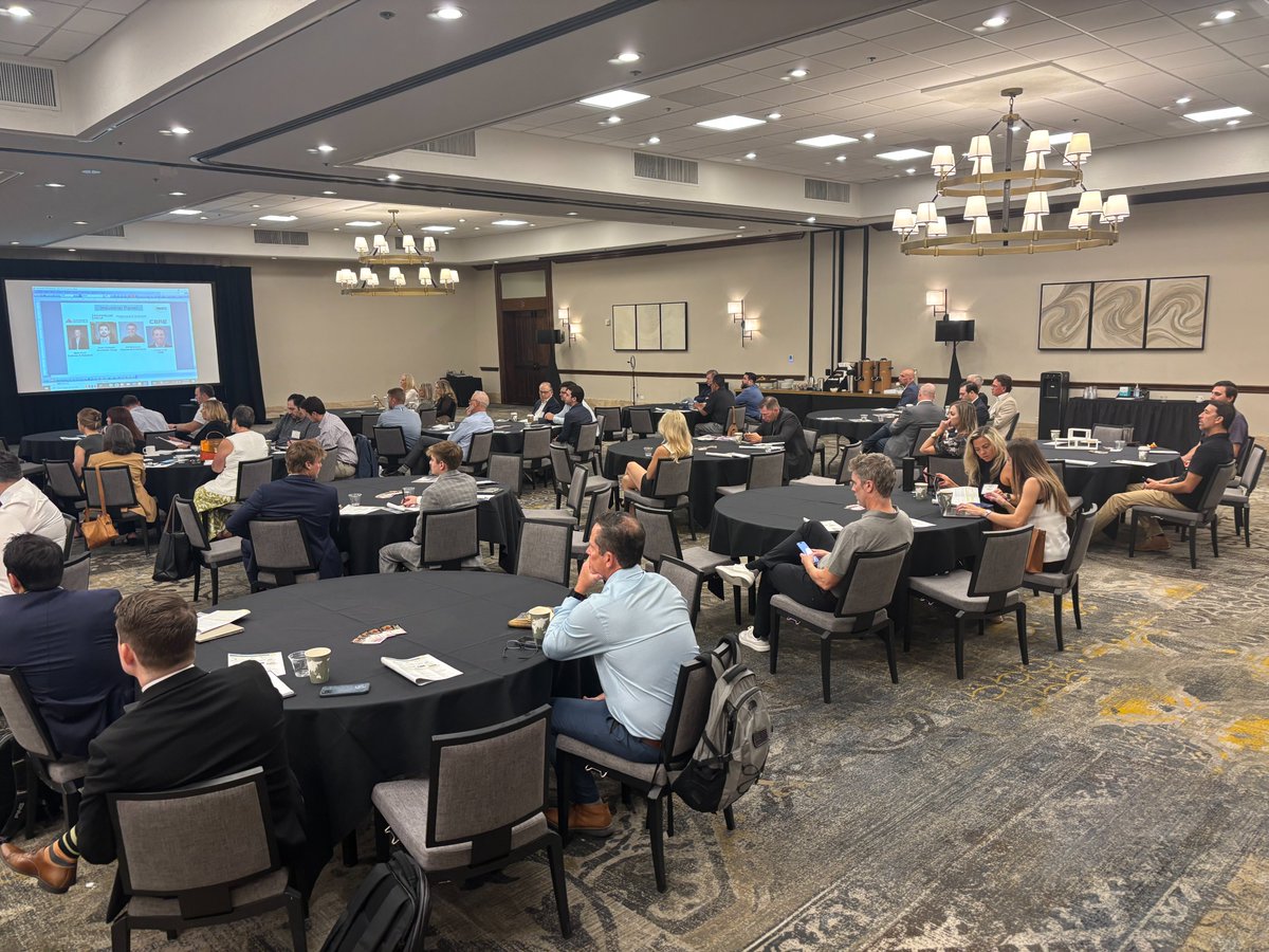 azPRninja's tweet image. Kicking off Monday and the week to share some incredible highlights from the 2025 State of the Market Conference photos from last Thursday at the Scottsdale Resort &amp;amp; Spa. ☺ @wwwRENTVcom 

I was pleased to be the Media Partner once again this year and speak to a full room of…