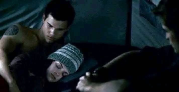 Este es el clima que tenía a Bella abrazando a otro tipo justo delante de su viejo.