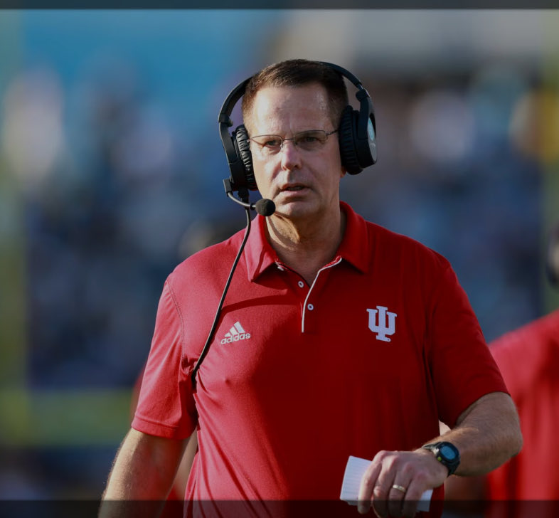 xjhoodespn's tweet image. .@HowardGriffith from @B1Gfootball joined me to talk #CFB. Coach Cignetti and #IUFB, James Franklin’s firing, a preview of #GoIrish and #FightOn and more! 

Subscribe: 
youtu.be/TCaa1rWheac?si…