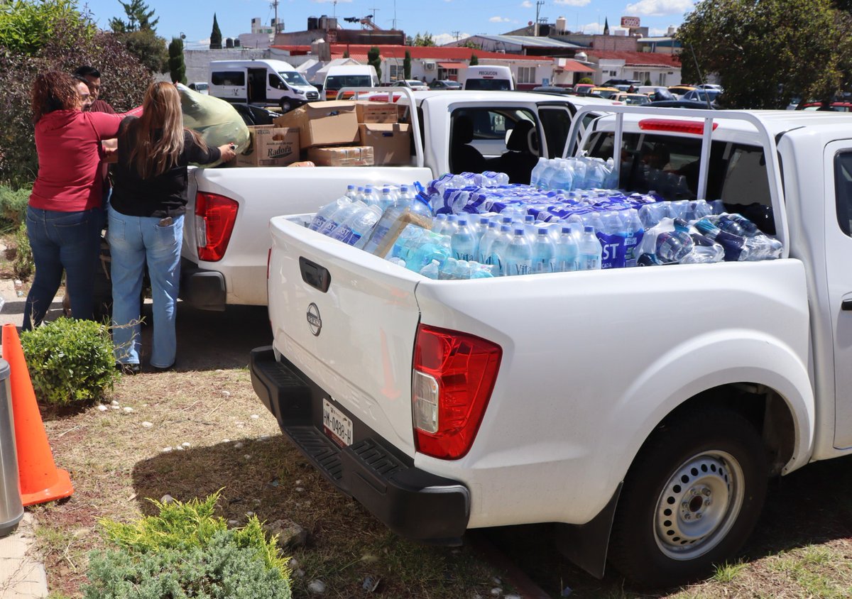 MovilidadHgo's tweet photo. ¡La solidaridad sigue dando frutos! 🫶🏼
Realizamos una nueva entrega de víveres al @DIFHidalgo, recaudados durante el segundo día de operación de nuestro Centro de Acopio instalado en el #STCH.
Agradecemos a todas y todos los que se ha sumado a esta causa, a las personas https://t.co/G44DtrRfiI