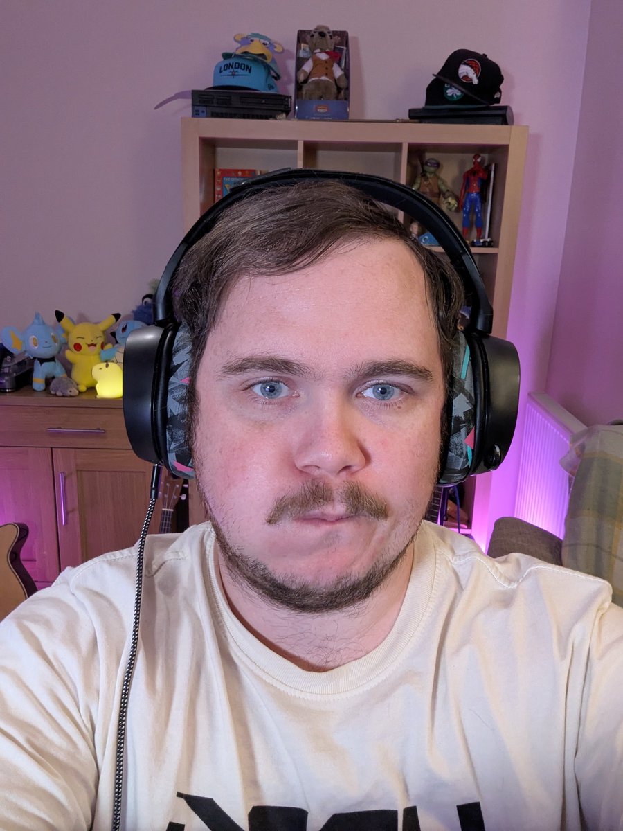 Wezzlebear's tweet photo. When everyone else is playing battlefield 6 but you're about to queue up in overwatch 2 because you have free will (I'm poor and don't own BF6)
Come watch on Twitch though maybe?
ttv/wezzlebear https://t.co/QdjYQ7xRb7