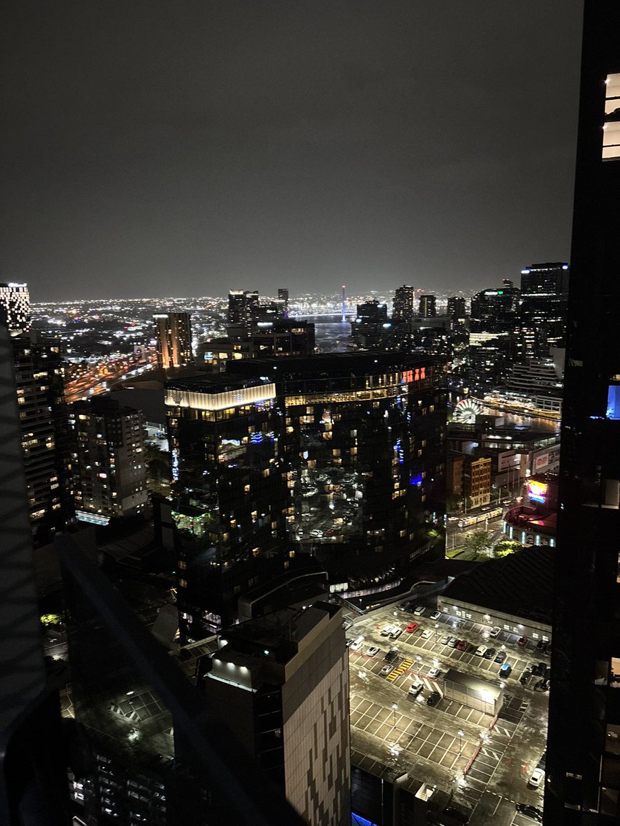 HunterAshFN's tweet image. had such a great weekend in Melbourne this weekend for @PAXAus, grateful for everyone I met there for making it such an amazing time, hope to see you all sometime soon :)