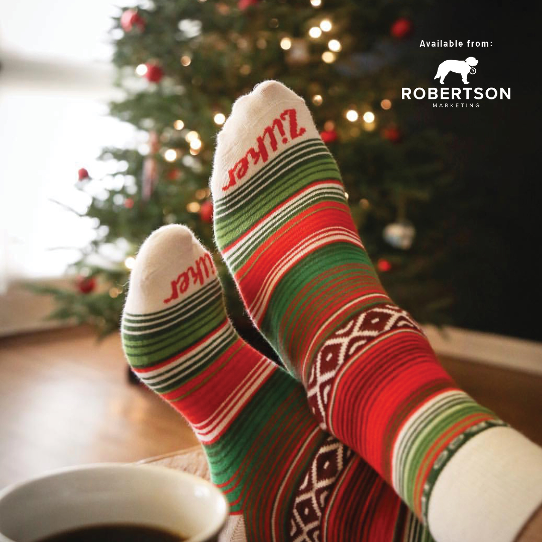 CrissyManwaring's tweet photo. Think nostalgic patterns, modern comfort, and just the right dash of “that’s so them.” Cozy is the 2025 currency of connection—soft textures, warm colors, and gifts that make people feel something.

Nothing says “we get you” like merch that keeps the spirit (and the toes) warm. https://t.co/j9rzvXI2dL