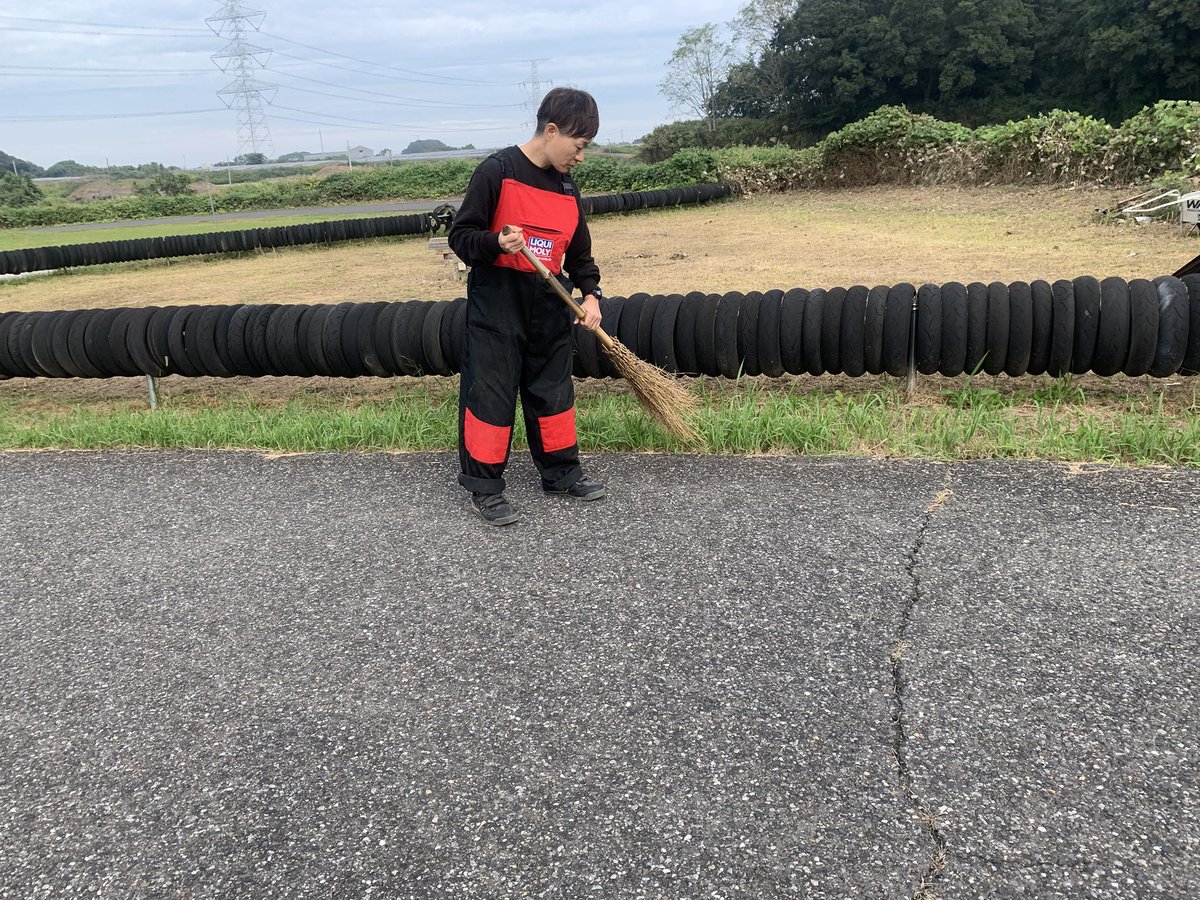 チョロ太郎(いるみ)@あと13.0kg減量でGSX-R125購入 (@ThxIlm) / X