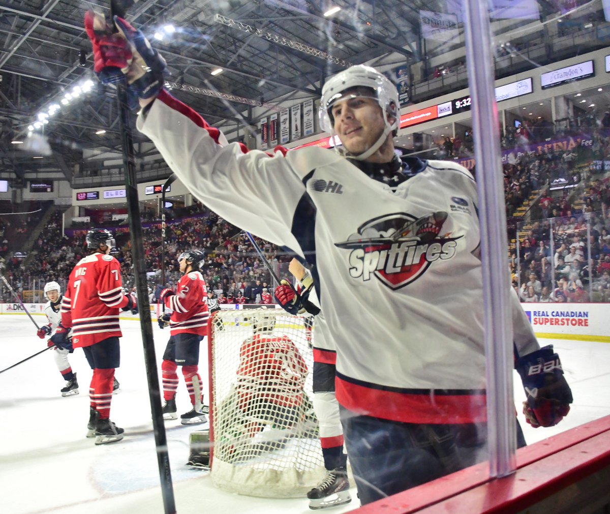 DaveJewellOHL's tweet image. The Windsor #Spitfires suffered their first home loss of the season thanks to a 4-3 OT defeat against the Oshawa #Generals on Monday. #OHL