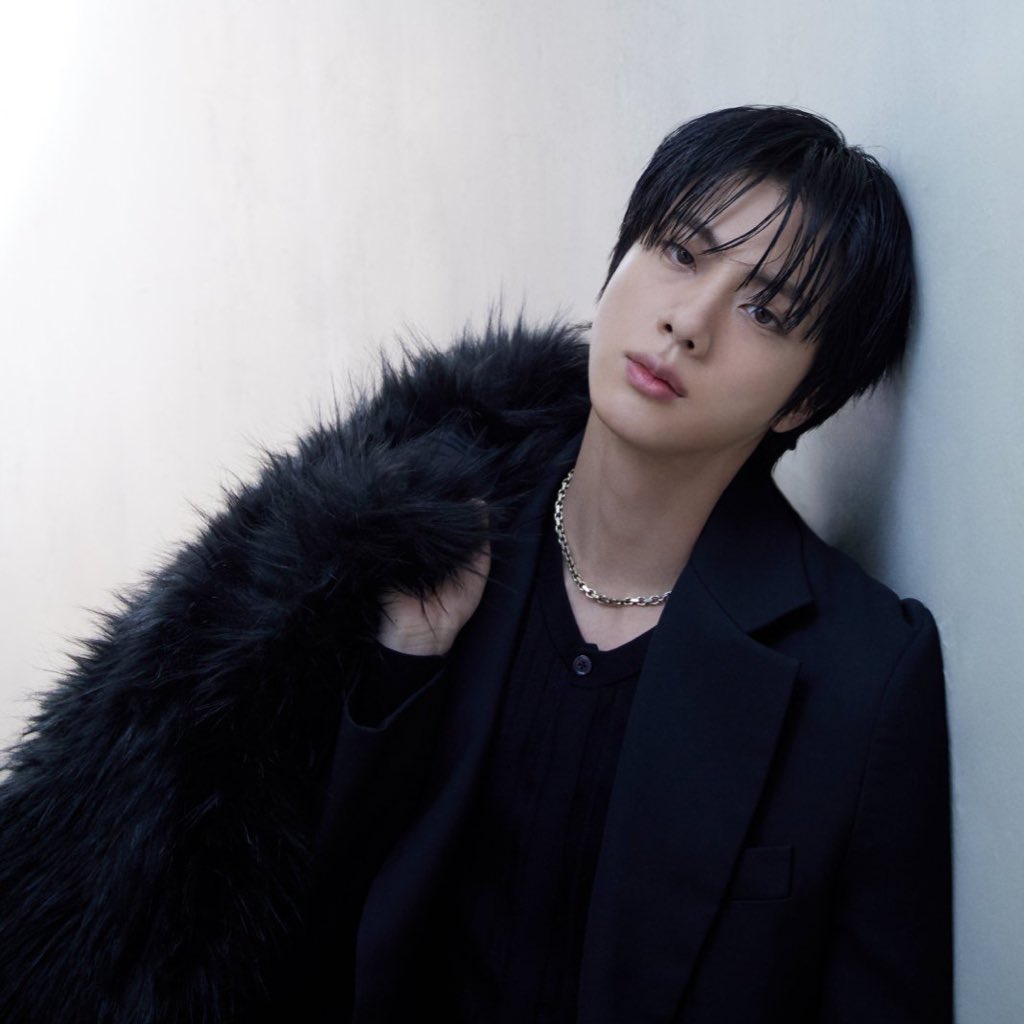 🚨| #JIN’ “Don’t Say You Love Me” is less than 12.2M streams away from becoming the most streamed 2025 song by Kpop Act on Spotify!