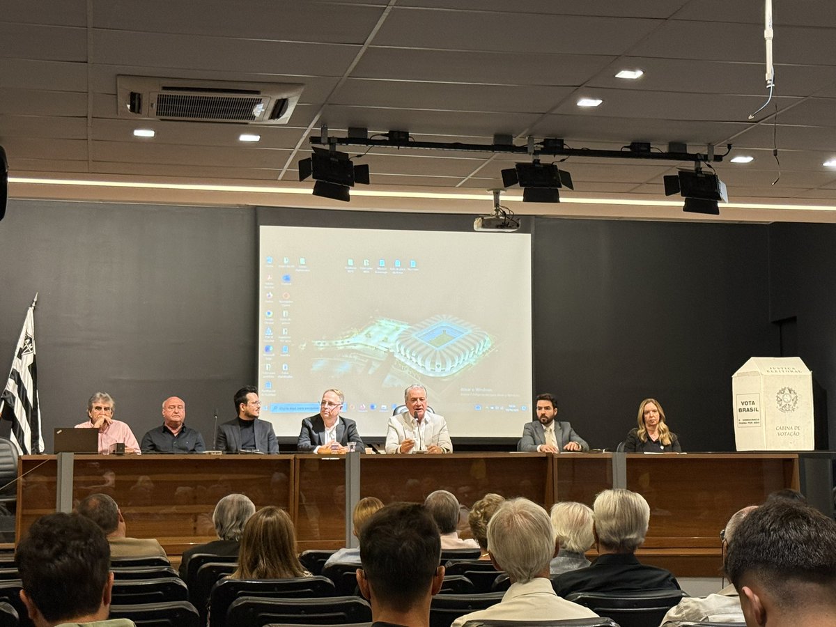Bica Galo presente na assembleia geral de constituição do Museu do Galo. 

📸 <a href="/Geves_Galo/">Marco Geves | BICA GALO</a>