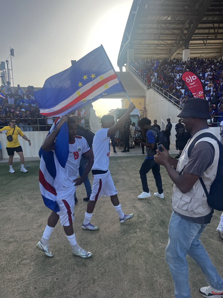 Mark Lomas tweet media