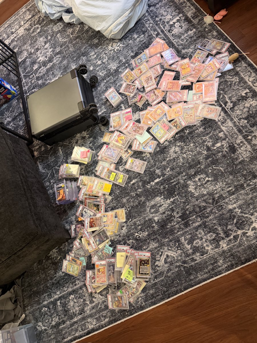 Collectacon is officially over; team is now in inventory mode 🫡

Together with *****, we spent around $70,000 buying slabs + grails

DM us if you're looking for anything in particular &amp; see you guys in Jersey :)