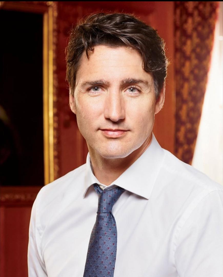 ¡Confirmación en alta mar! Captan a Katy Perry y Justin Trudeau besándose en un yate, confirmando los rumores de romance entre la superestrella pop y el ex primer ministro de Canadá, que iniciaron en el mes de julio.

La pareja fue vista en las costas de Santa Bárbara, California