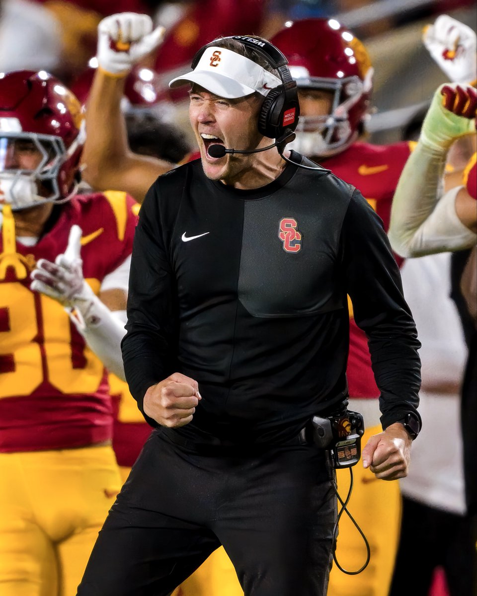 Victory Monday ✌️🗣️