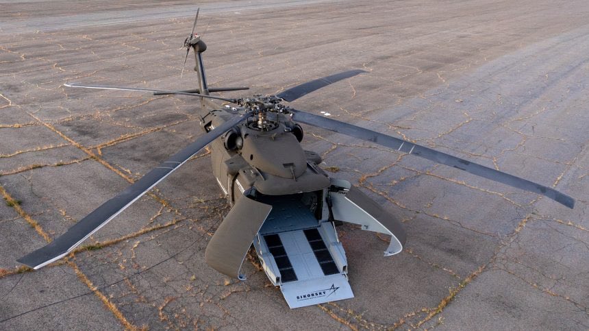 sentdefender's tweet photo. Sikorsky Aircraft, a Lockheed Martin Company, today unveiled their next-generation fully-autonomous multi-mission helicopter at the Association of the United States Army (AUSA) Conference, the S-70UAS U-Hawk, a highly modified version of the UH-60L Black Hawk with no forward cockpit and instead featuring actuated clamshell doors and a forward loading ramp into a flat cargo bay for vehicles, troops, and other equipment, resulting in at least 25% more cargo space than the original UH-60L.