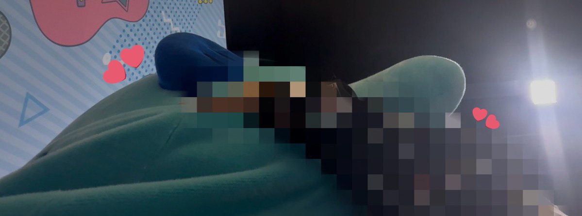 ハーモニーあっという間だったな〜🥺

お写真のポーズはハンギョドンにいつも決めてもらってるんだけど、ハグするってなって急遽床にスマホ置いたら何だかエモい感じて撮れてて嬉しい🥹🫶

一緒に撮ろうって言ってくれてたから、
ソロのお写真が全然無かった🤣
