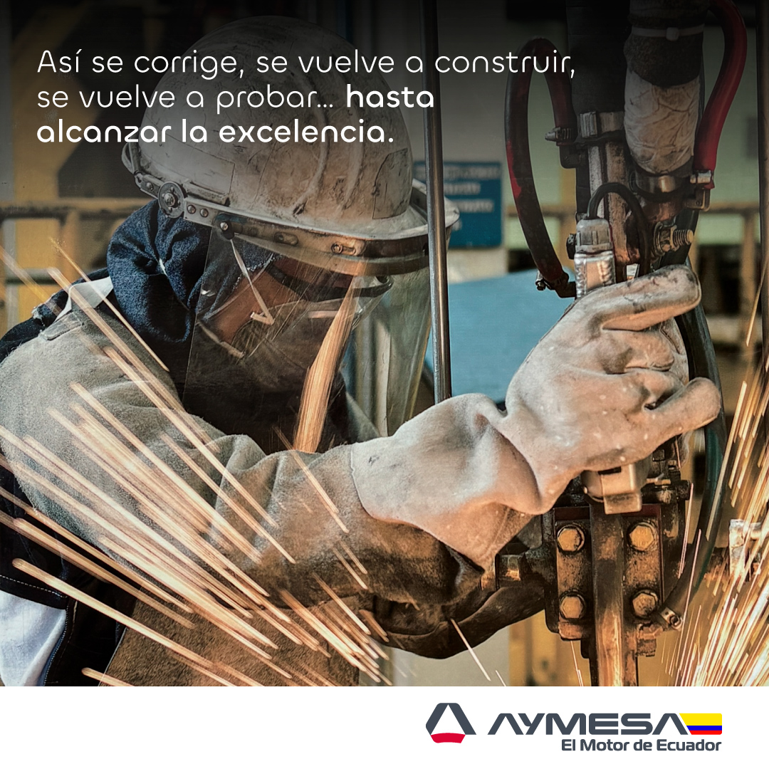AymesaEc's tweet photo. Detrás de cada bus colegial hay un proceso de esfuerzo, innovación y pruebas constantes. Desde las primeras unidades hasta alcanzar un 94% de perfección, trabajamos para entregar vehículos que se convierten en el motor que mueve al Ecuador y a su futuro. 🇪🇨​
#ElMotorDeEcuador https://t.co/Z89disNNu8