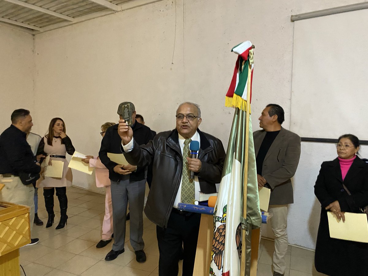 UNE_Comunica's tweet image. Este no es un documento simbólico, sino una proclama de guerra espiritual, una estrategia de unidad nacional y una hoja de ruta para la transformación profunda de México y las naciones.