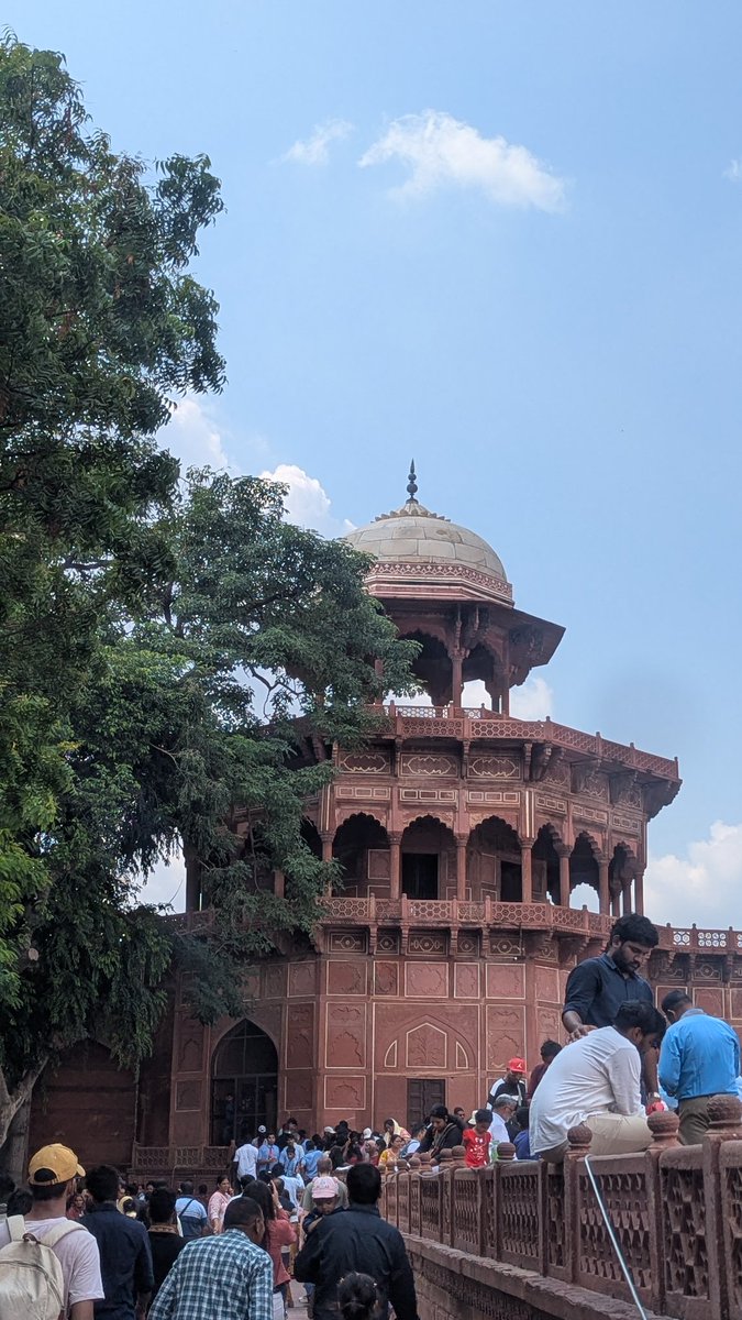 POV: First date - Exploring Taj ✨