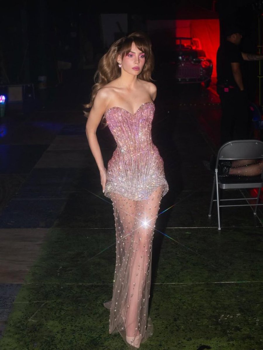 lo perfectísima que se ve😩