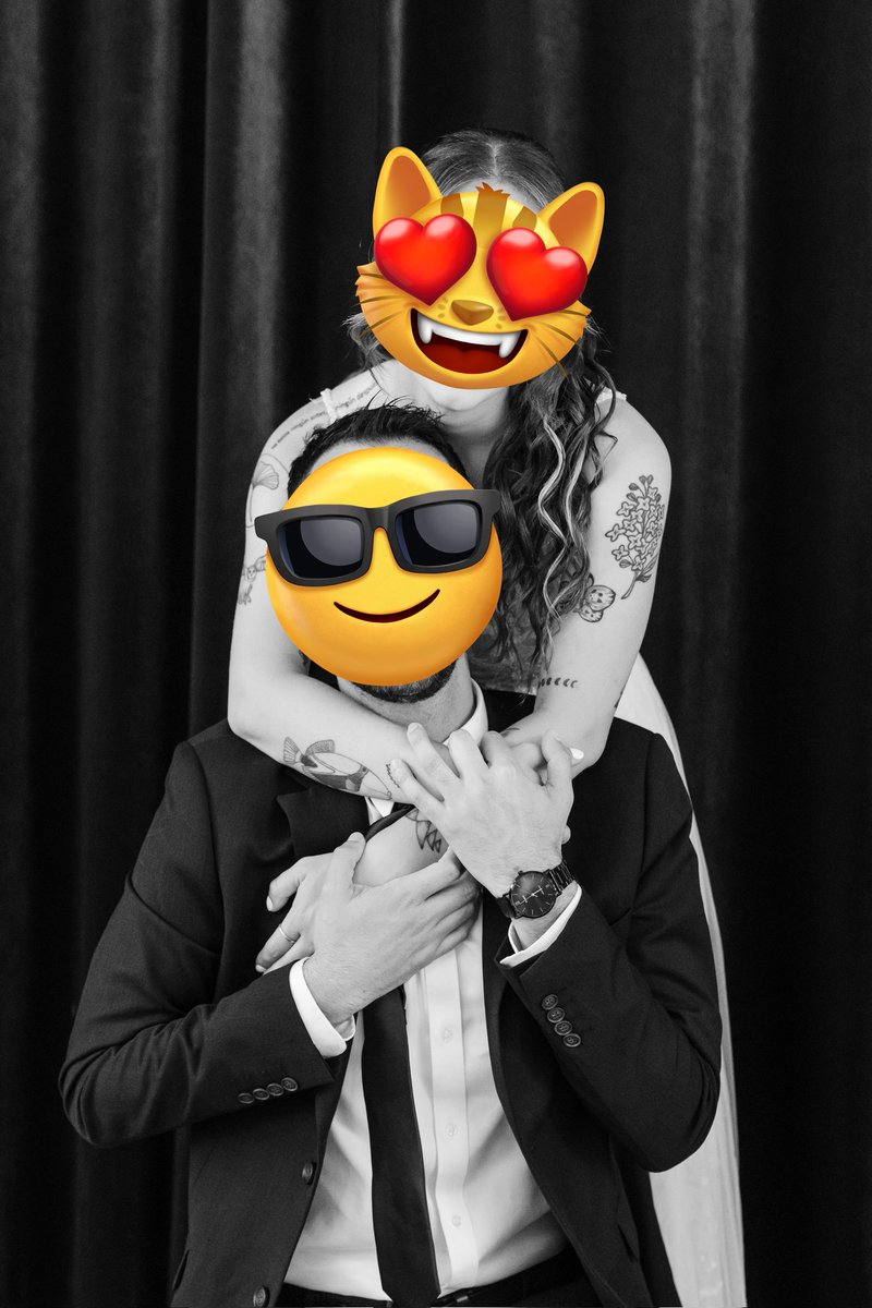 לא יודע מה איתכם, אני הספקתי להתחתן ב-2 מדינות והיד עוד נטויה.