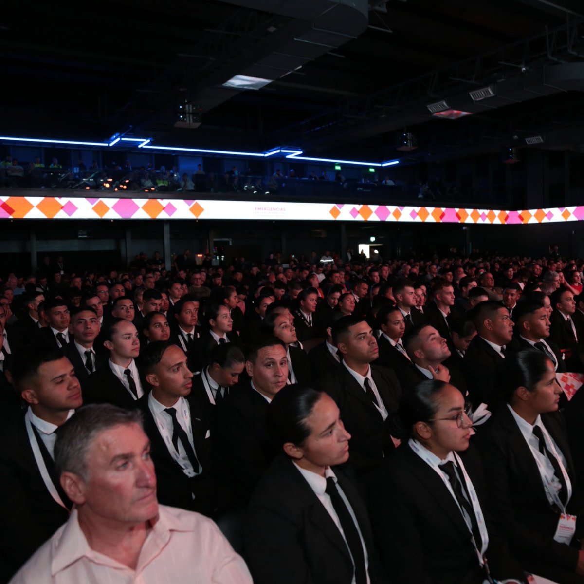 Esta mañana en la #JornadaDeEmergenciasEnSeguridadVial debatimos sobre "El rol de la Protección Civil en la articulación de la emergencia"

🚒 Referentes de Bomberos y Guardia Provincial expusieron acerca de los procedimientos que llevan adelante cuando ocurre un siniestro vial.