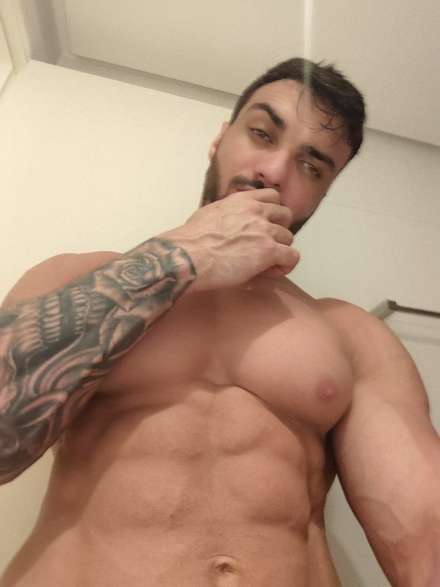 alpha_jackbr's tweet image. Alfa passando pra brilhar a tela do Cell nessa noite!

@rt_feet @PromoJacked
@findominfluence @findomfan420
@FindomRT8 @AlphaMaleWorld1 
@diamond_here @CashMastersRT @alphaxfindomrt
@RTslavemaster @RT4MastersBR2