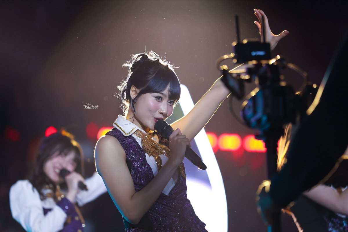 On Camera! ✨️

Muthe <a href="/A_MutheJKT48/">Mutiara Azzahra</a> 💙