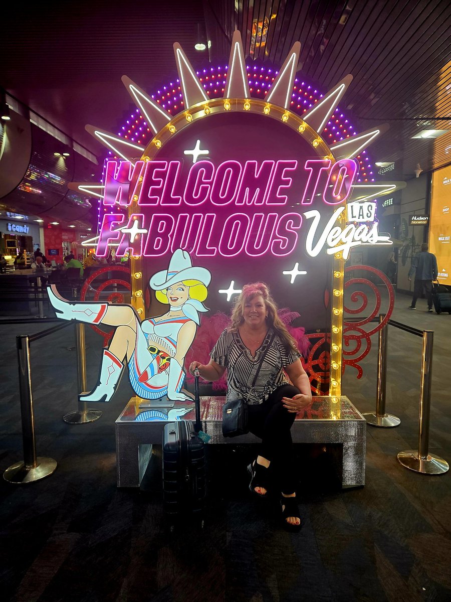 Las Vegas Pictures Black and White: Viva Las Vegas, image size:900x1200