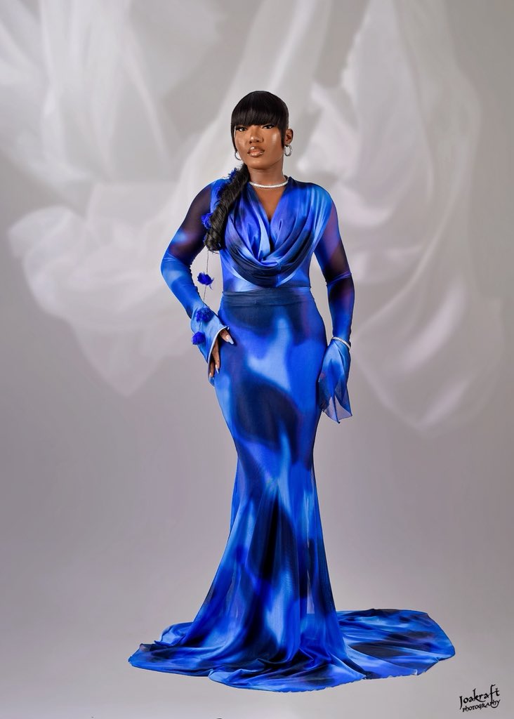 There’s beauty in becoming; and I’m learning to love every gentle unfolding of who I am. 

HAPPY BIRTHDAY TO MY BEAUTIFUL SELF 🥰🎀