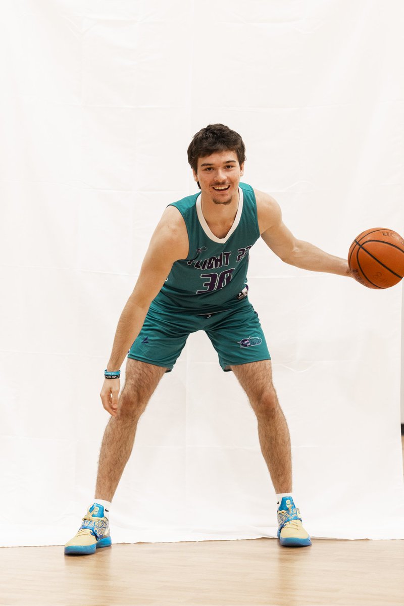 Flight22bball's tweet image. Flight 22 Prep can confirm the following interests.
@kcpeter07 is receiving interest from  The Apprentice School.
@lawsonbrow73440 is receiving interest from Chowan &amp;amp; Mount Olive.
@bryson_sams is receiving interest from Piedmont.
@williammonk_3 is receiving interest from Barton.