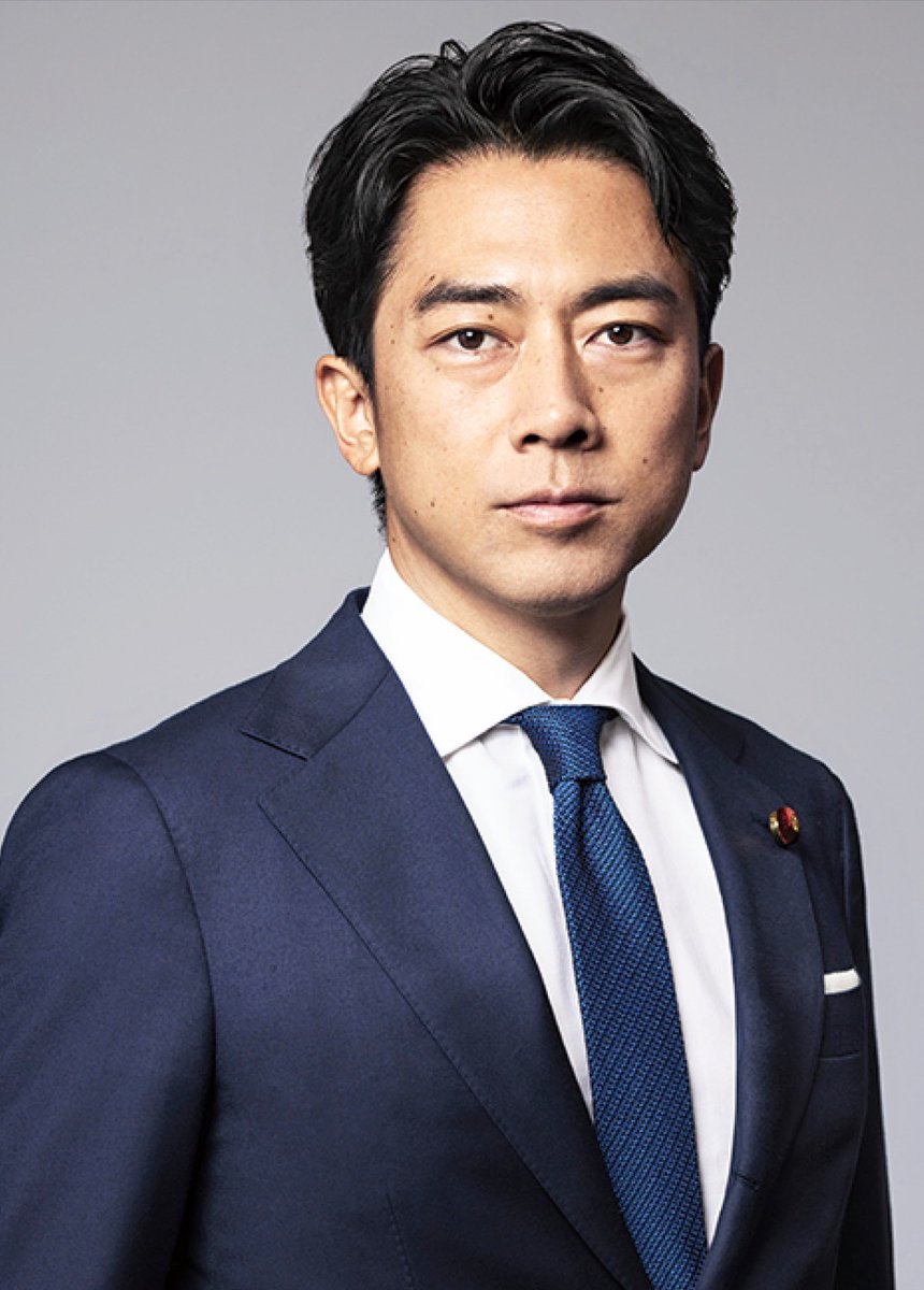 あなたに国防は任せられません。お断りしてください。