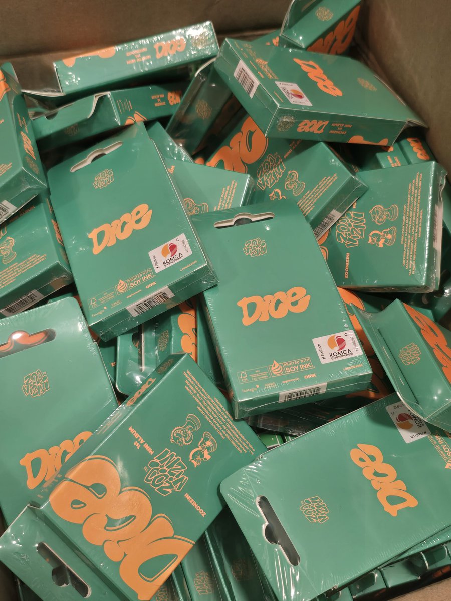 au__9999's tweet image. SELLING WTS LFB

CHAMELEON EXTRA VER - 149 
DICE - 150 EACH
BLANK - 99 EACH

SHIPPING END OF OCTOBER (wala po me sa metro manila)

DM ME FOR THE FORM. VERY LIMITED SLOTS.