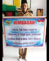 <a href="/kompascom/">Kompas.com</a> Bikin sekolah sendiri saja....😡