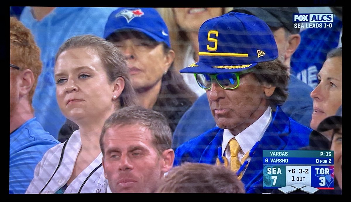 SNESGriffey tweet media