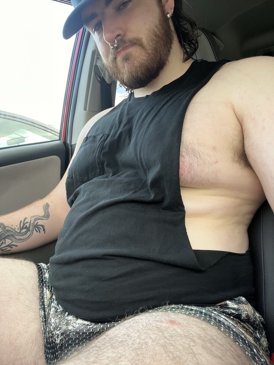 Thickerfaster's tweet image. Need to get hands on this gut, it’s been way too long