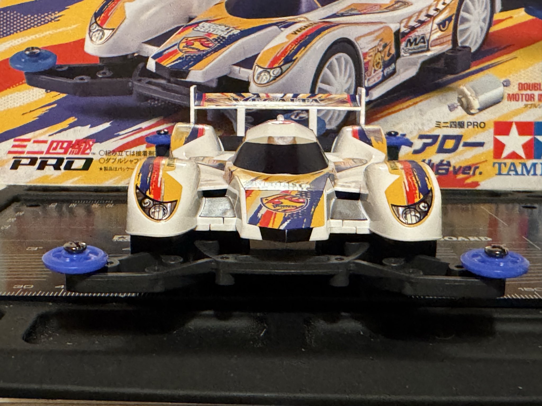 タミヤ ミニ四駆PRO ブラストアロー ベガルタ仙台ver. 3セット ① コジマ、宮城県内4店舗でミニ四駆「ブラストアロー ベガルタ仙台