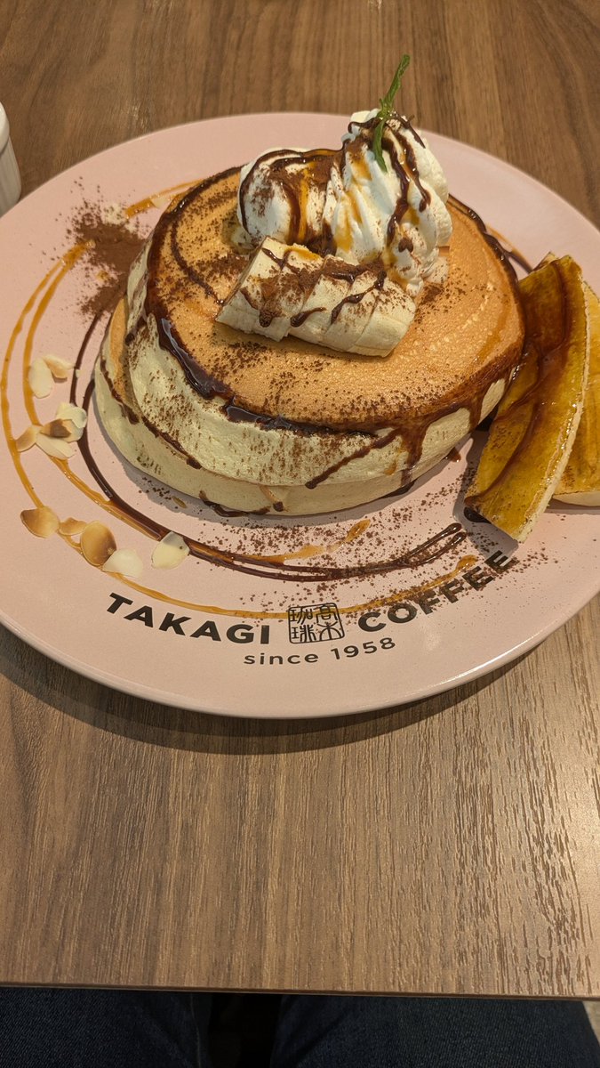 映画見終わってからのパンケーキ🥞🥞
1度でいいから食べてみたかったんだよね〜😌

チェンソーマン面白かった😊