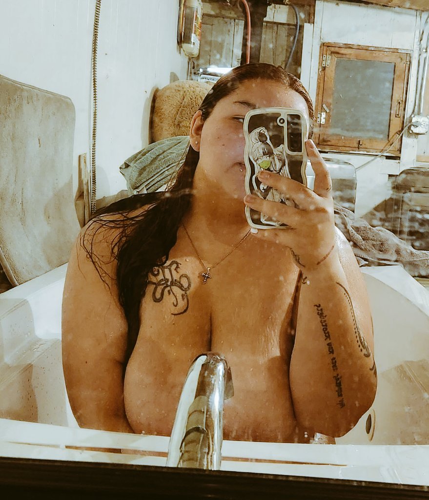 I_GeminiX's tweet photo. Soapy 🧼🤭 https://t.co/HWaQsZsq8F