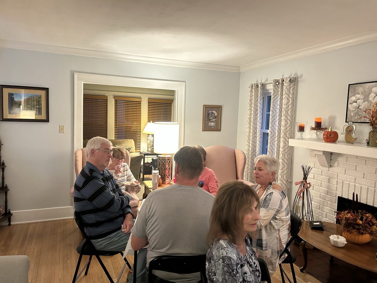 AMBirds_Decatur's tweet image. Fun evening at Herb’s Fish Fry…